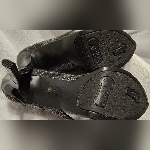 Carlos Black & Silver Lace Women's Platform Heels - Picture 6 of 8